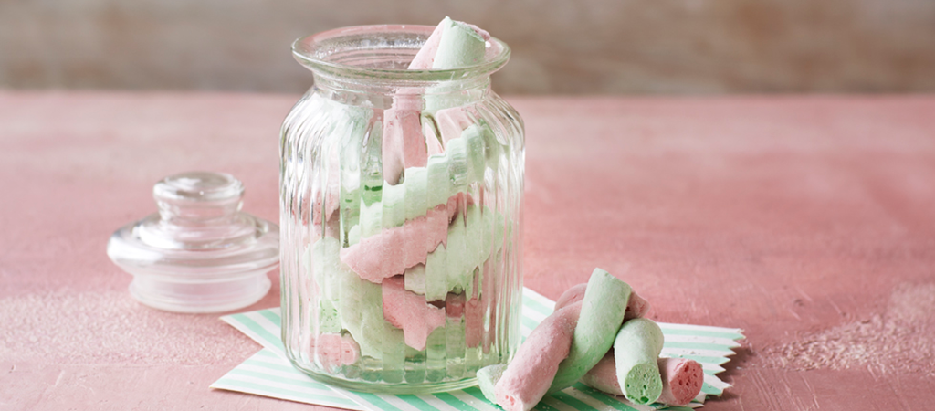 Manon's Rose Marshmallow Strings recipe - The Great British Bake Off
