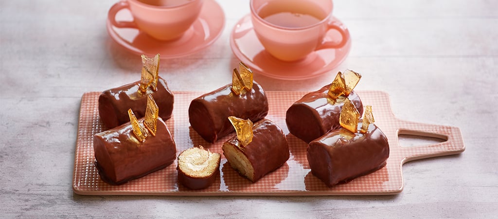 Jairzeno's Lime &amp; Passion Fruit Mini Rolls recipe - The Great British Bake Off