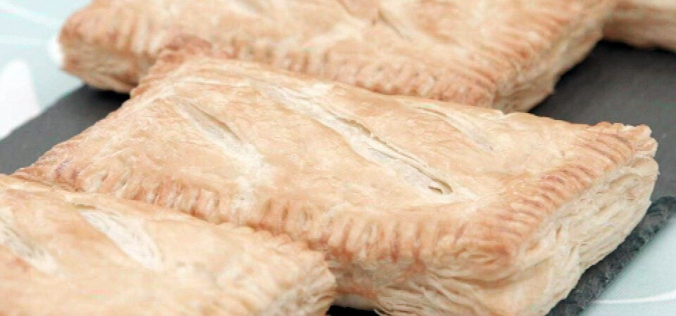 Paul Hollywood's Cheese and Onion Slices - The Great British Bake Off ...