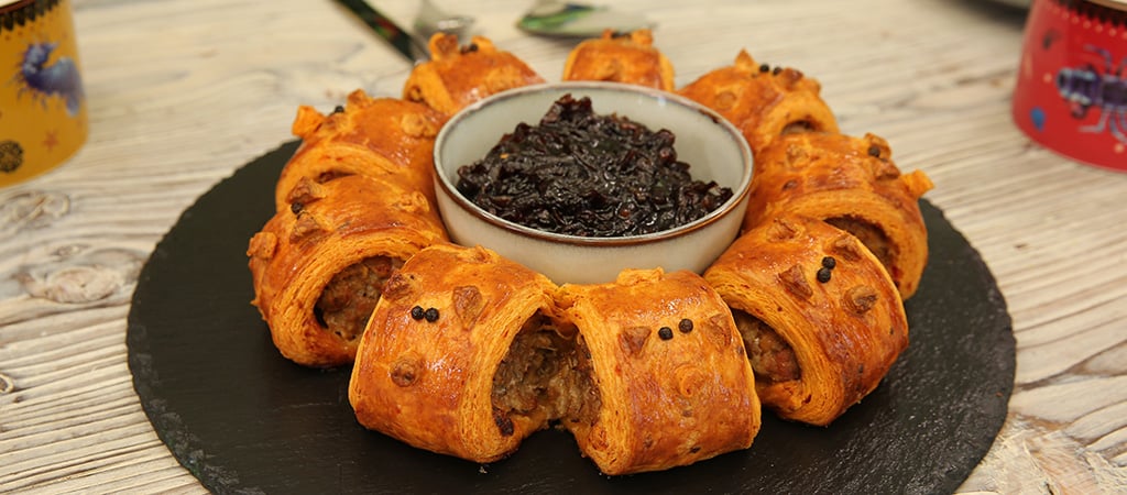 Ravneet Gill's Piggy Sausage Roll Wreath recipe - The Great British Bake Off
