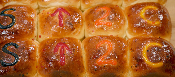 Paul Hollywood's Tear 'n' Share Cheese & Chilli Buns
