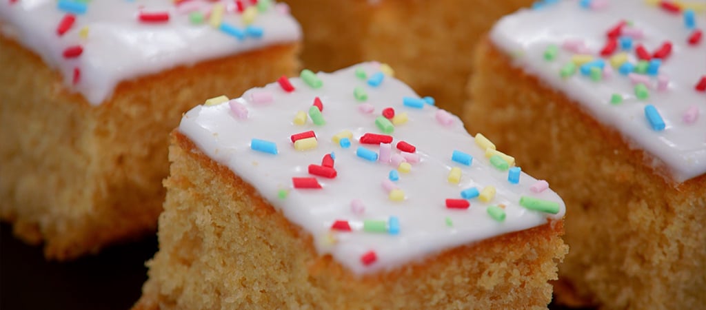 Prue Leith's School Cake and Custard
