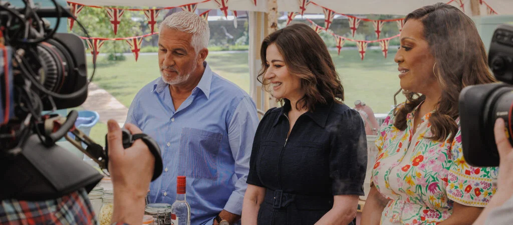 Cameras filming Paul, Nigella and Alison