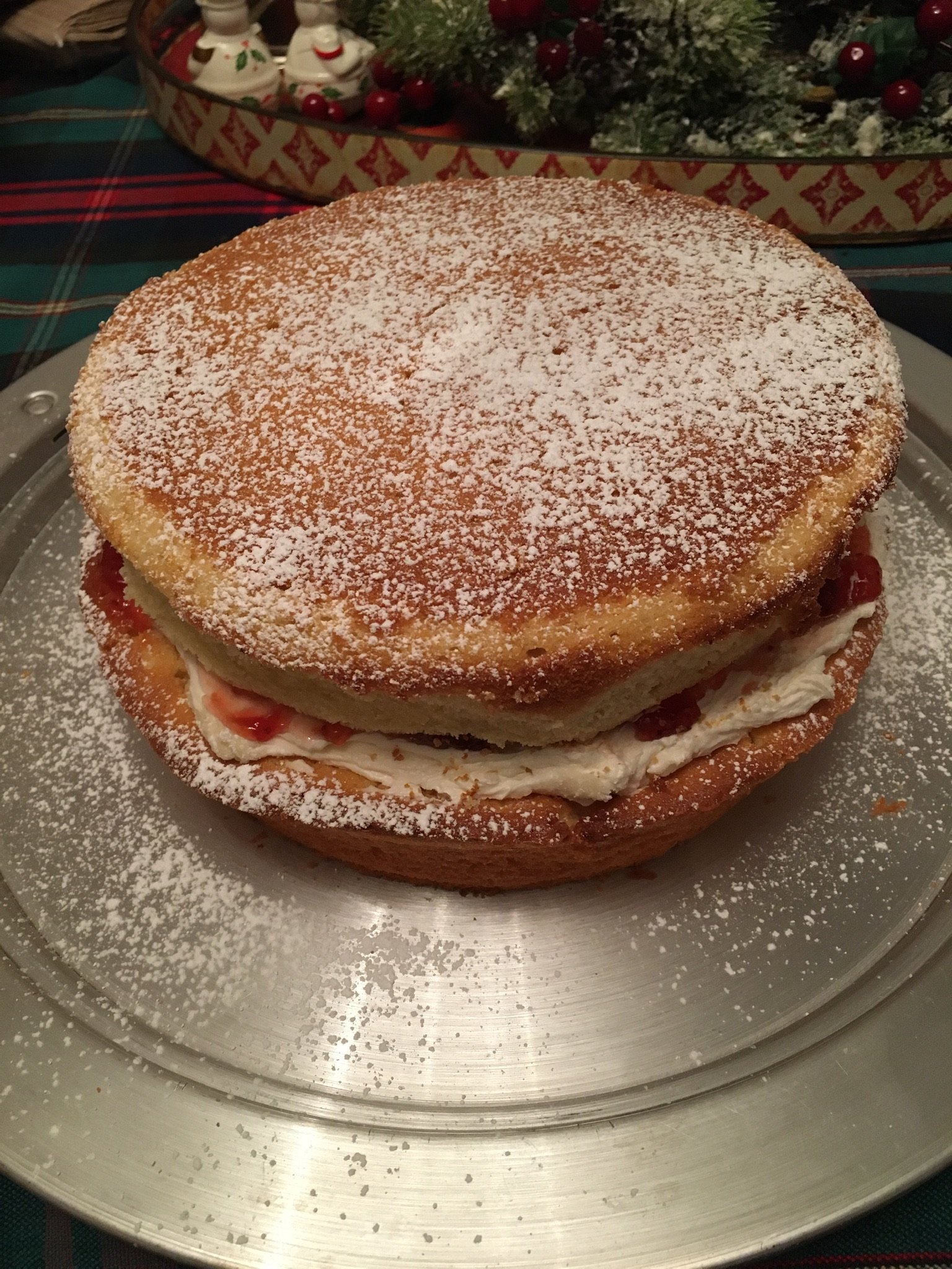 Victoria sponge cake - The Great British Bake Off