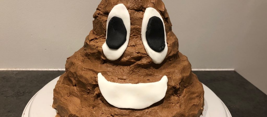 Poop Emoji Cake | bakehoney.com