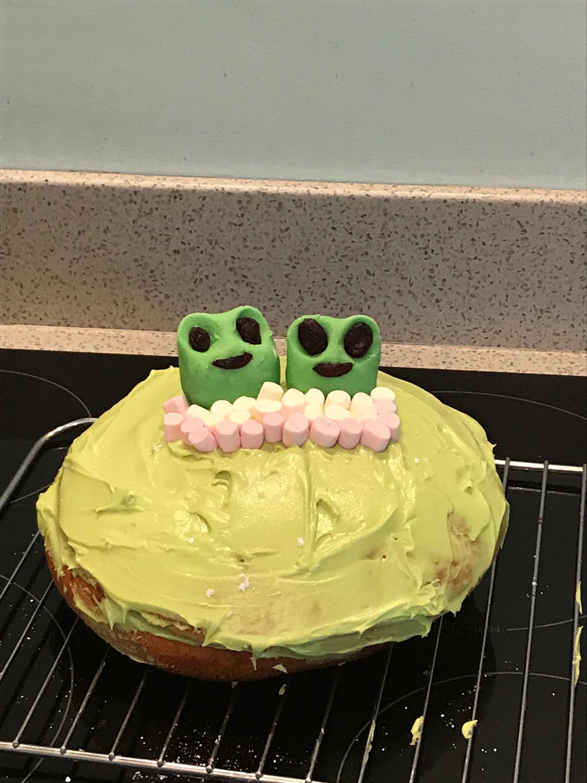 Frog cake - The Great British Bake Off | The Great British Bake Off