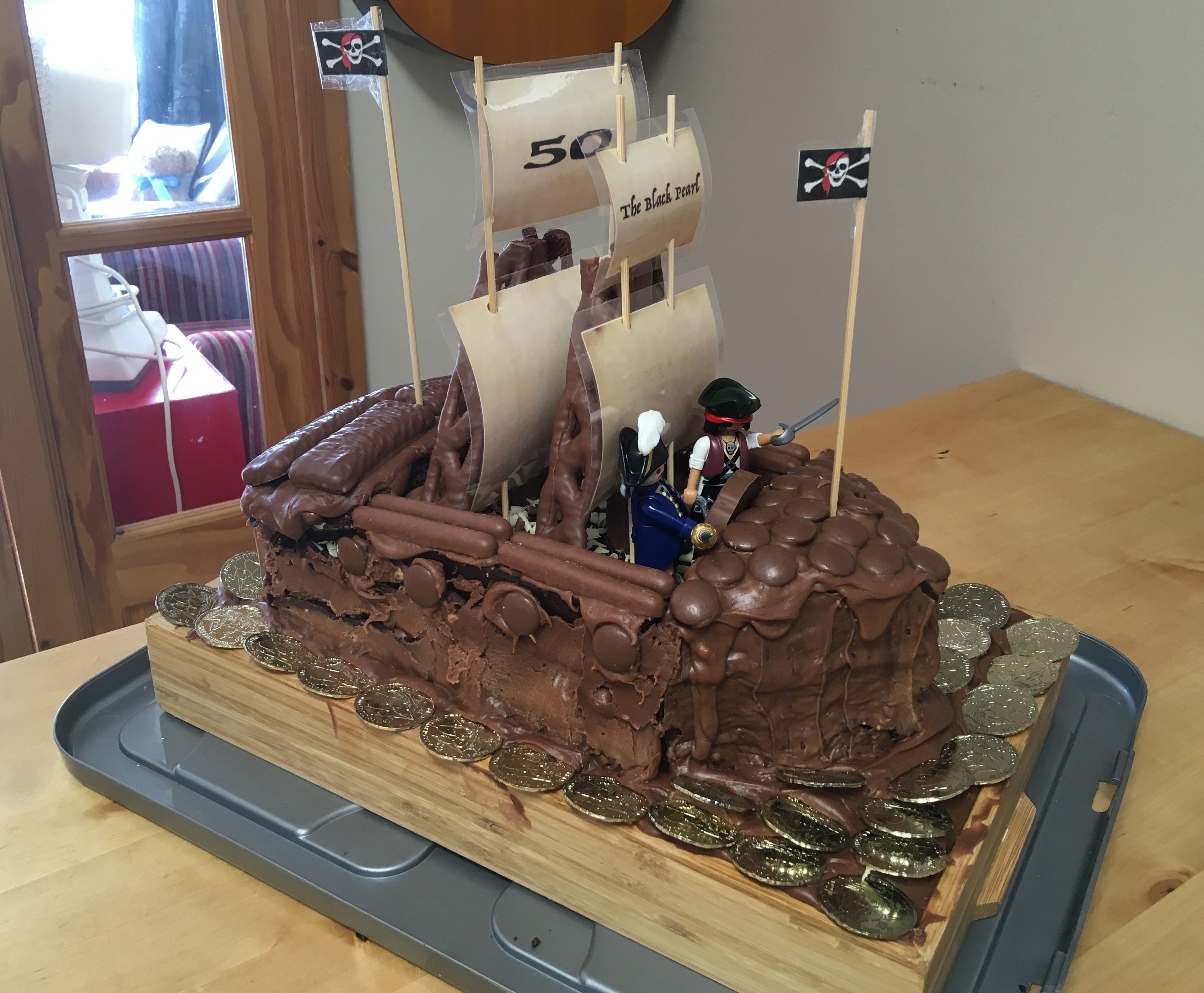 Sugar Cloud Cakes - Cake Designer, Nantwich, Crewe, Cheshire | A 5th Birthday  Pirate Ship Cake, Willaston