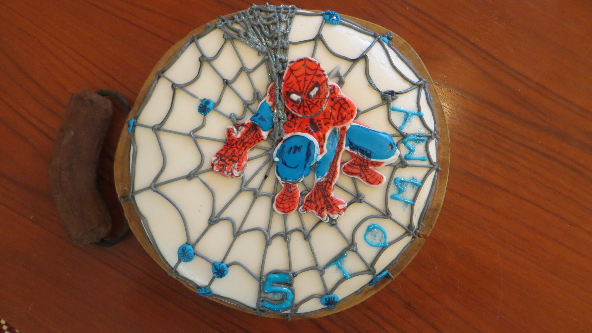 easy spiderman birthday cake ideas design decorating tutorial video at home  boys girls superhero - YouTube