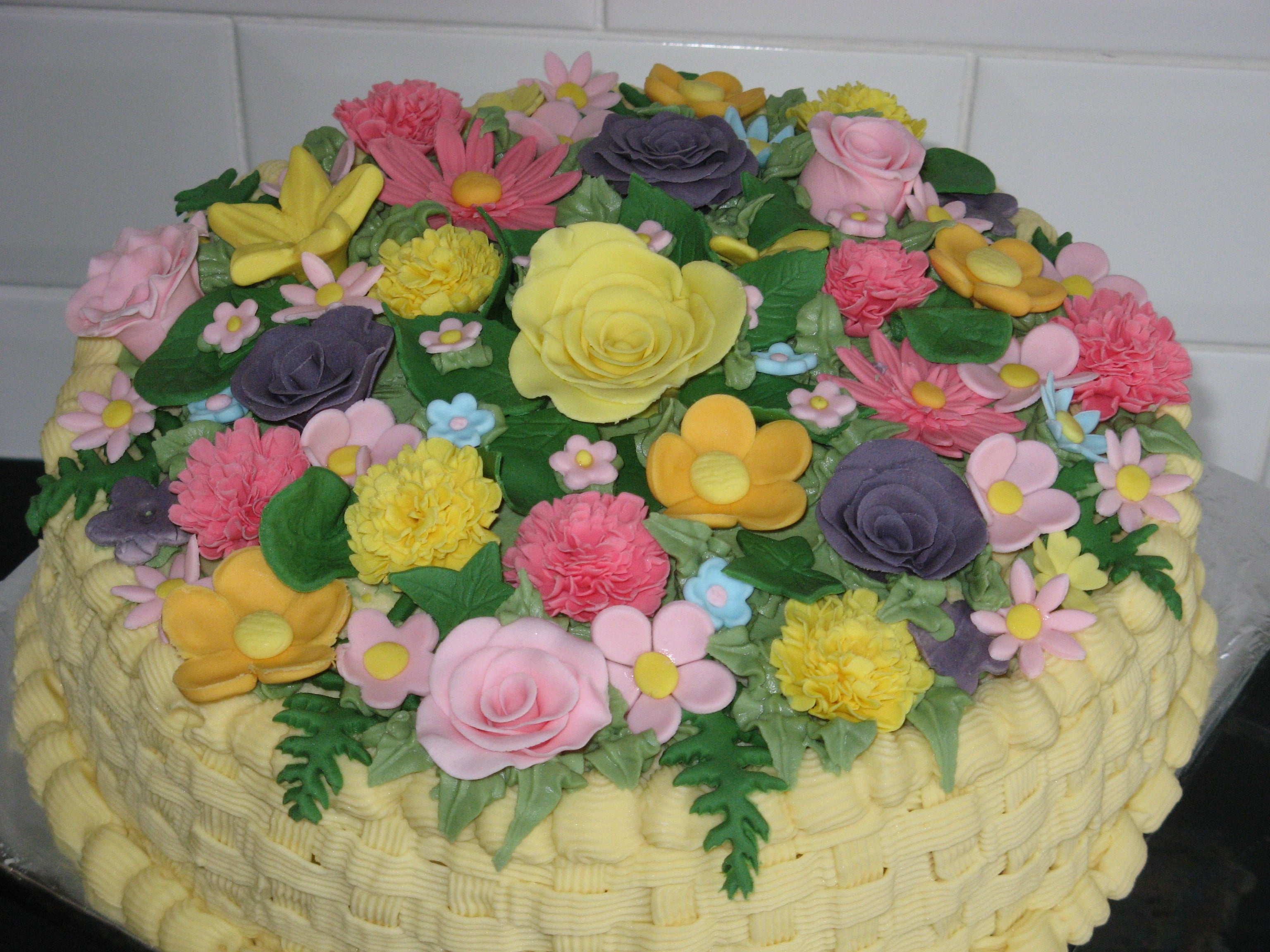 flower-basket-the-great-british-bake-off-the-great-british-bake-off