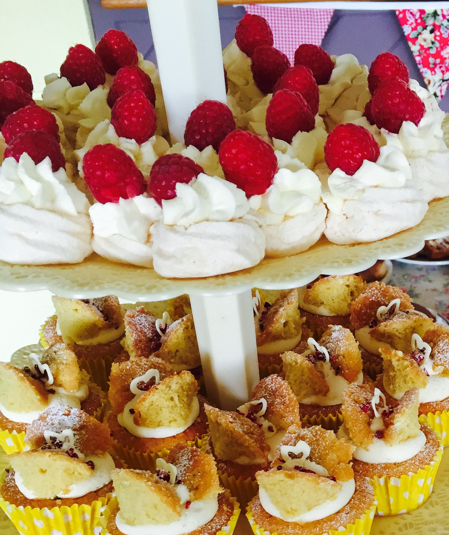 Mini Meringues & Butterfly Buns The Great British Bake Off The