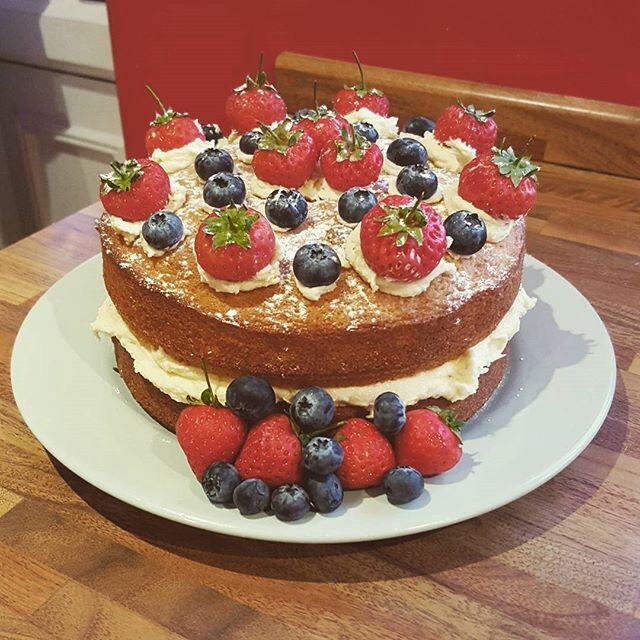 Summer fruits Victoria sponge - The Great British Bake Off | The Great ...