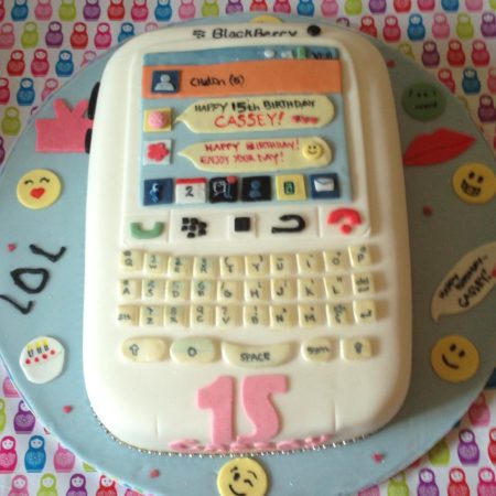 Mobile phone theme cake Tutorials - how to make an iphone cake